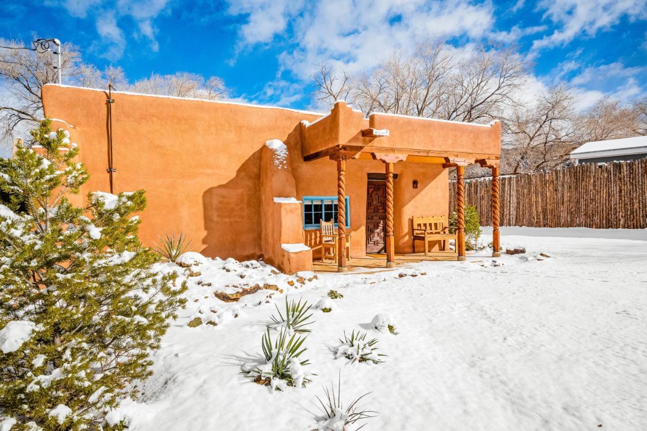 Pueblo Revival Taos Exterior foto